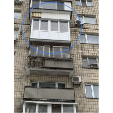 Скління балкона до підлоги з розширенням плити підлоги Скління балкона до підлоги з розширенням плити підлоги